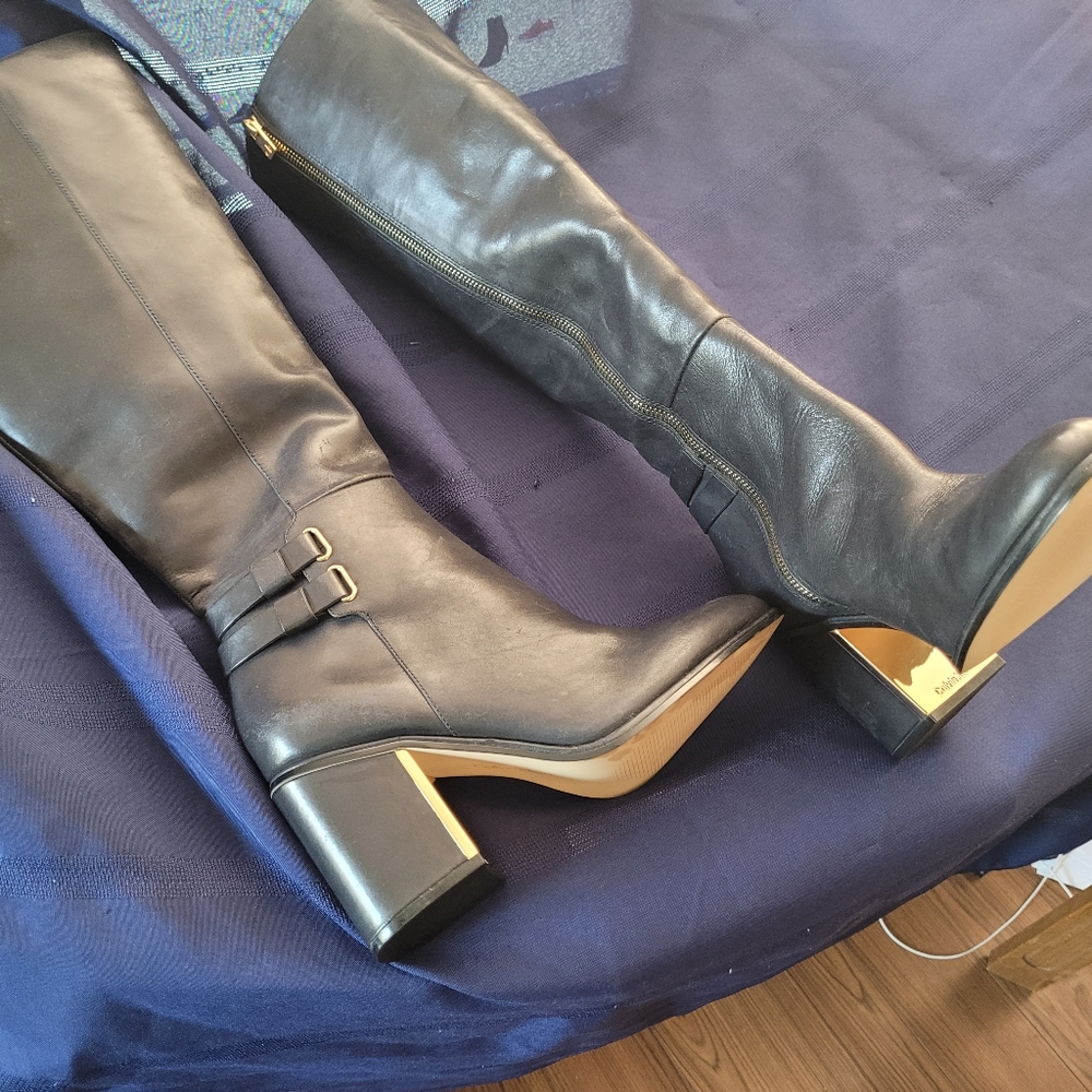 Ladies tall boots